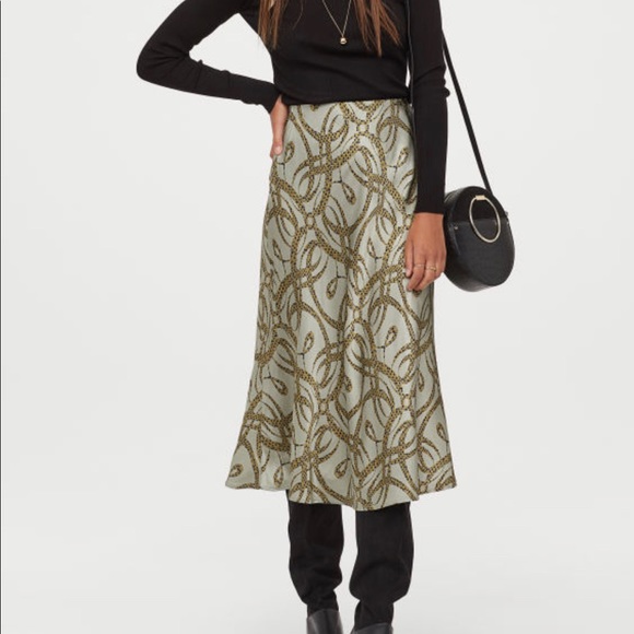 H&M x Richard Allen Satin Skirt sz 2 - Picture 4 of 7